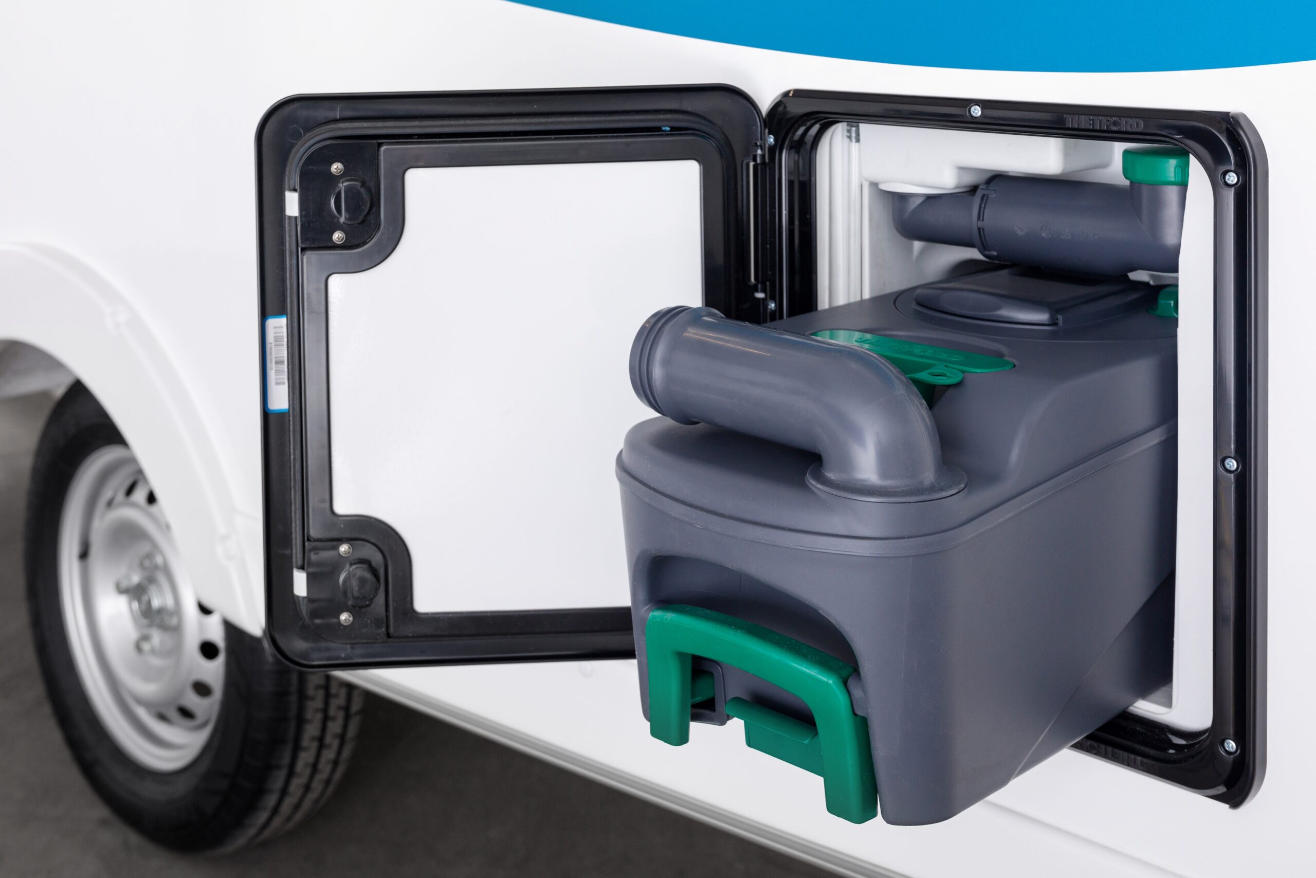 n – cross (3 sæta) n – cross (3 sæta)